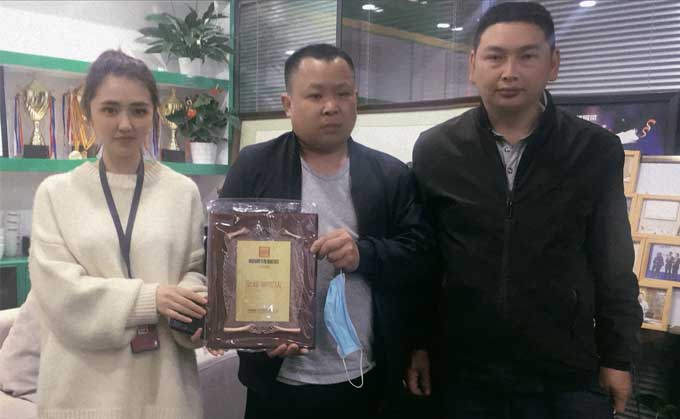 彭先生打算在貴州開家冒菜加盟店