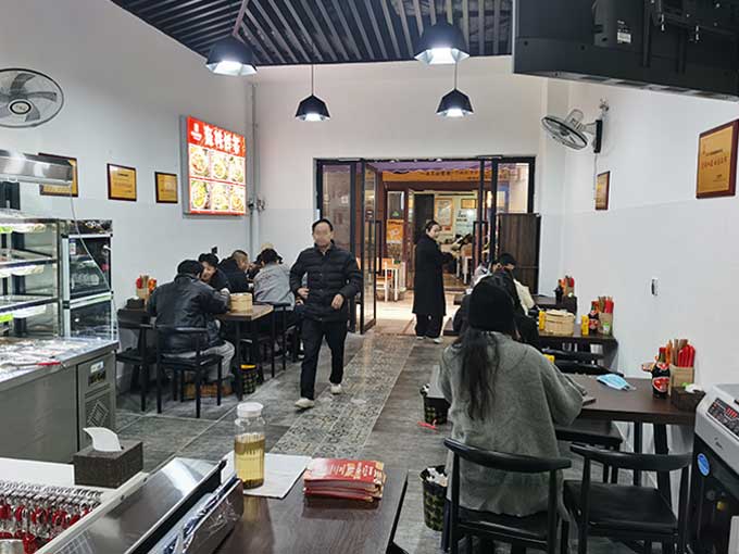 開家冒菜加盟店四大方面要注意