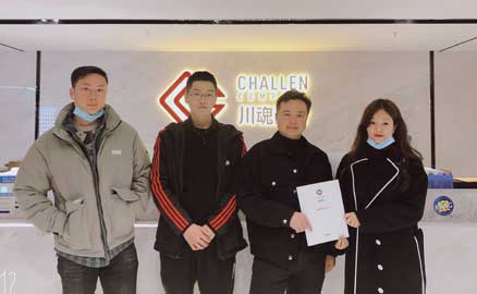 仨人一起開的中餐店經(jīng)營的還不錯