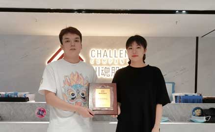 重慶的石先生曾是一家超市老板