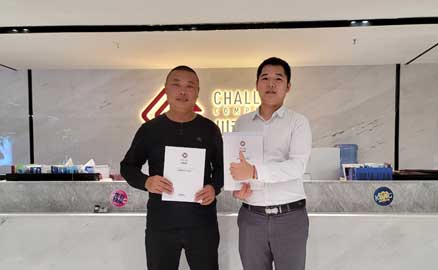 恭喜重慶的魏先生簽約加盟帽牌貨冒菜