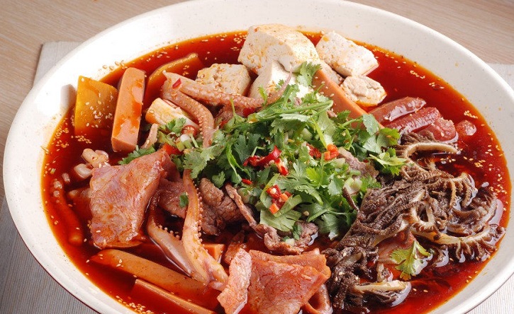 冒菜加盟哪家好？帽牌貨告訴你真相