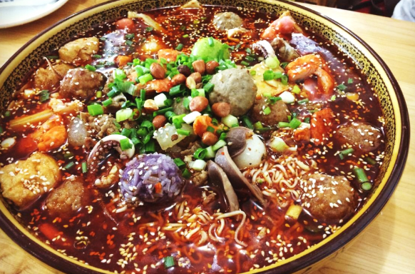 安徽麻辣冒菜加盟總部，一個(gè)成功創(chuàng)業(yè)的機(jī)會(huì)