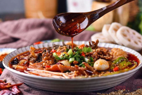 1700534813136256.png 開冒菜店應(yīng)該怎么選址呢