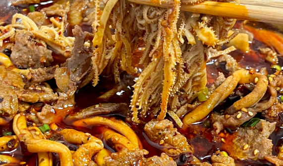 擺攤賣冒菜利潤如何？