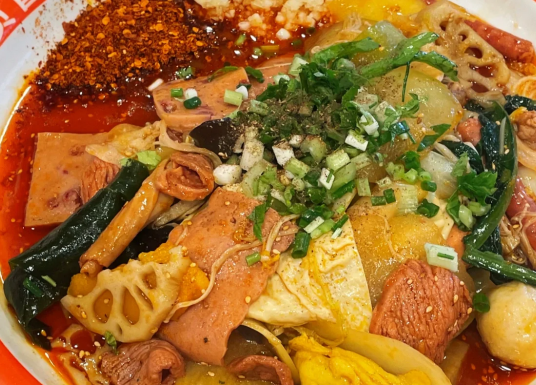 1721700970160488.png 大學校園里適合做冒菜項目嗎?