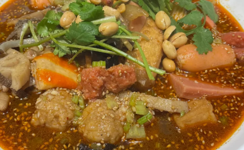 冒菜開店在當?shù)厍熬昂脝?>
                    </div>
                    <div   id=