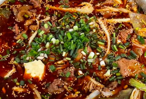 新手必看：3個讓冒菜加盟店月盈利破10萬的選址公式