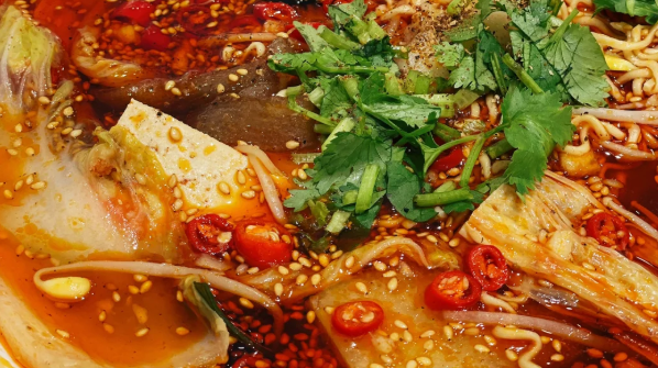 想開冒菜店？年利潤(rùn)真相分析