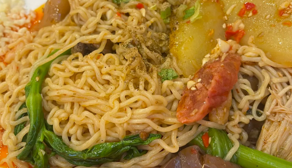 開冒菜加盟店吸引顧客的技巧有哪些？