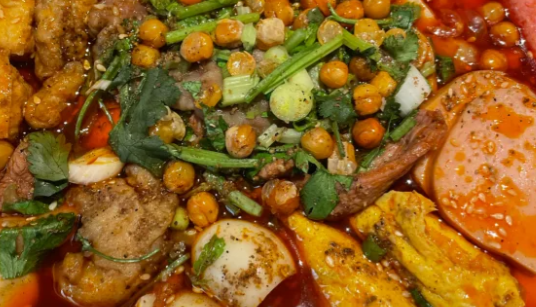 在鄉(xiāng)鎮(zhèn)上開一個冒菜店怎么樣