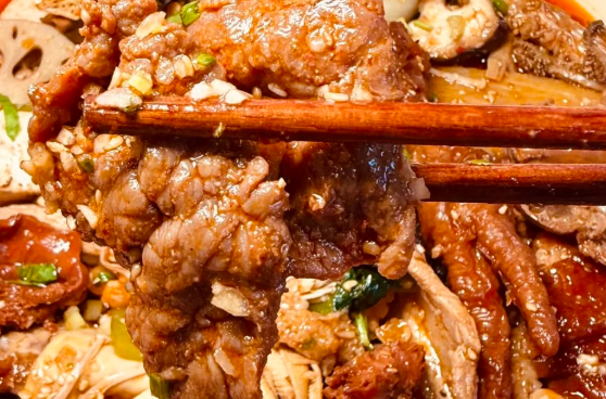 冒菜店開商場還是社區(qū)？看完再選址不后悔