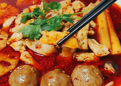 冒菜店雨天生意冷清？這些妙招讓顧客冒雨來吃